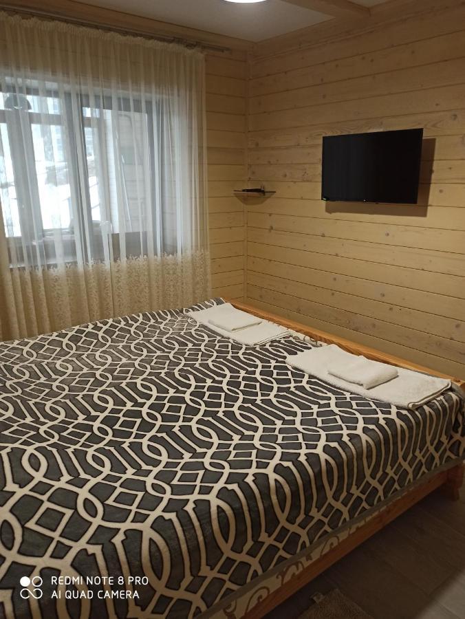Brand New 2020 Specious Apartment Druzi 2 Паляниця Екстериор снимка