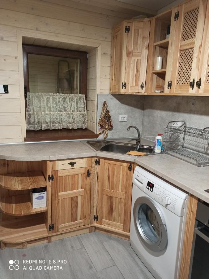 Brand New 2020 Specious Apartment Druzi 2 Паляниця Екстериор снимка