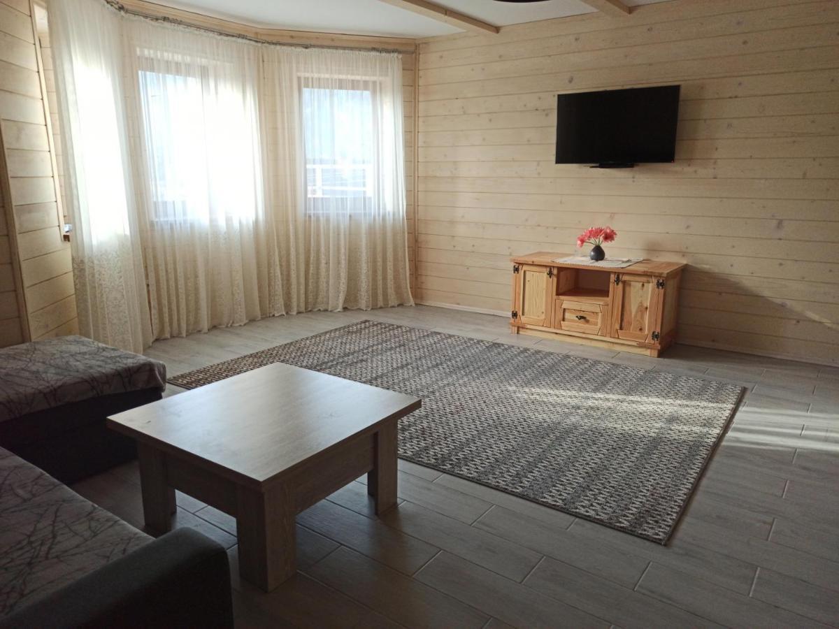 Brand New 2020 Specious Apartment Druzi 2 Паляниця Екстериор снимка